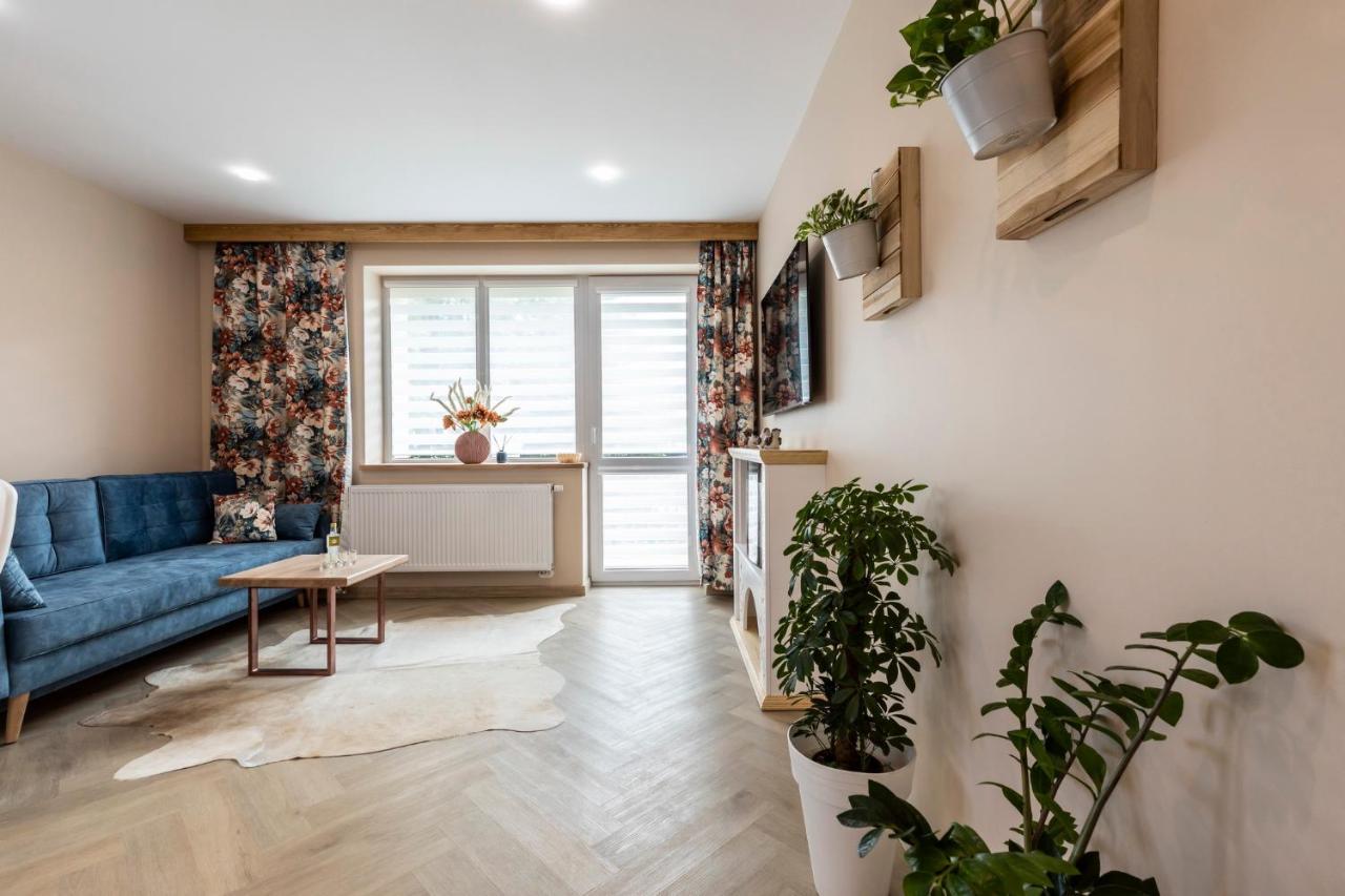 Bunia W Zakopanem Z Jacuzzi Apartment Bagian luar foto